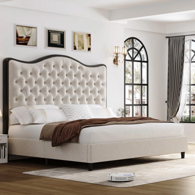 Gold luxurious Borders Headboard Bed