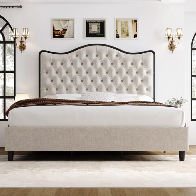 Gold luxurious Borders Headboard Bed