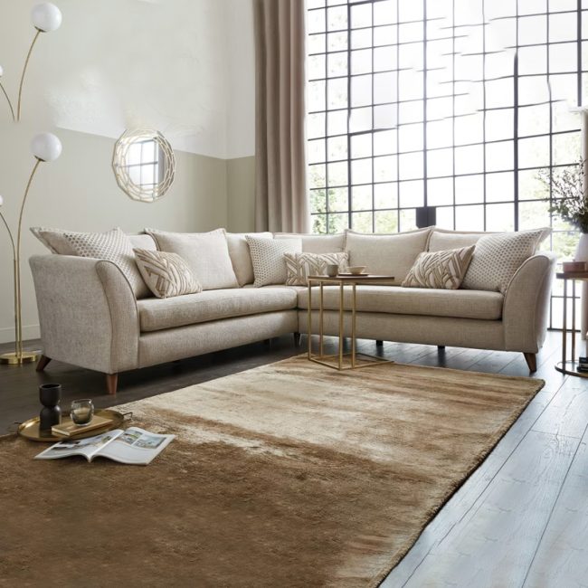 Luxurious Curve Arm Sectional Sofa