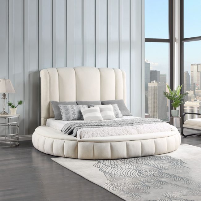 Luxurious High Headboard Round Bed