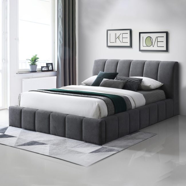 Magnus Sculptural Tufting Upholstered Bed