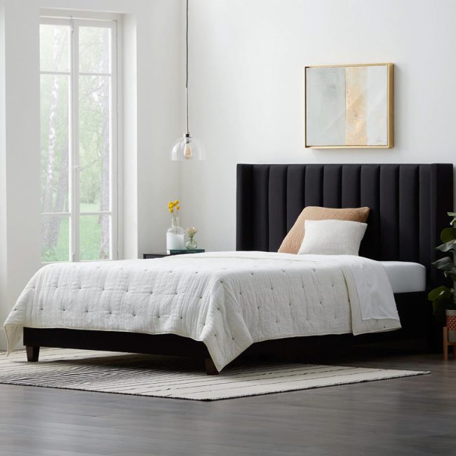 Odessa Tufted Upholstered Wingback Fabric Bed