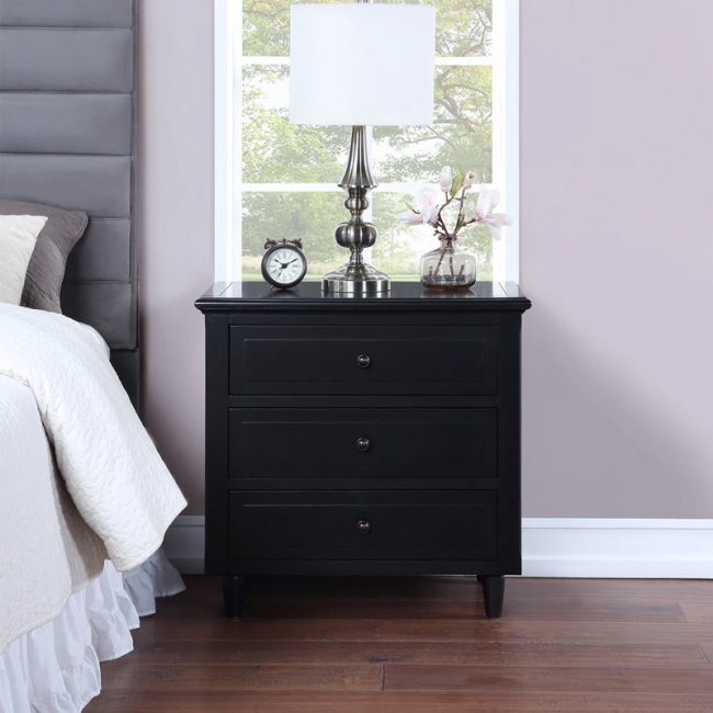 Classic Design 3 Drawers Nightstand