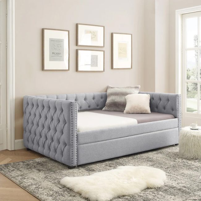 Elegant Button Tufted Twin Daybed