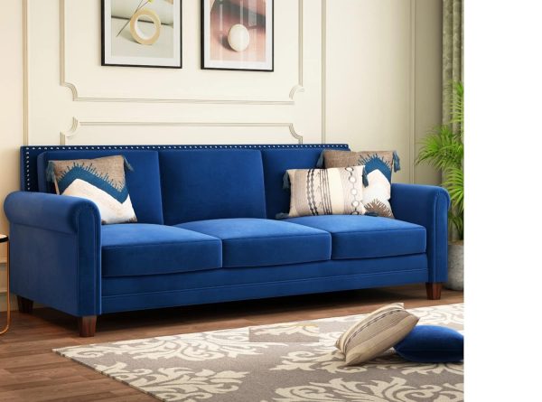Chesterfield Rolled Arms Button Tufted Couch