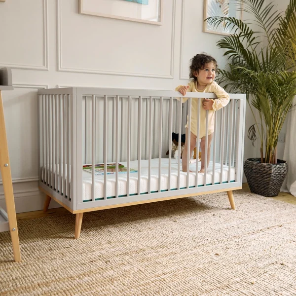 Elegance Ollie Baby Cot