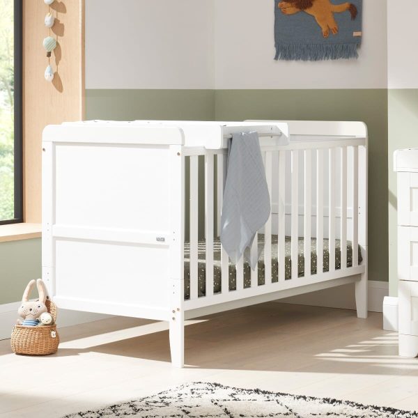 Bambini Rio Baby Cot Bed With Top Changer