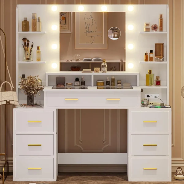 Brooklet Vanity with Mirror Light