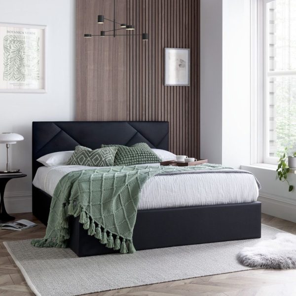 Chicago Black Leather Standard Bed