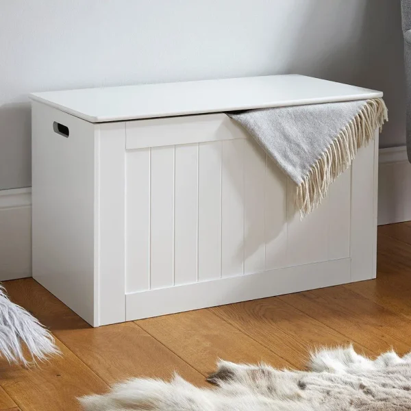 Pascal Shaker Style Storage Box